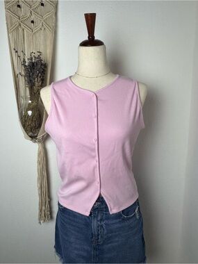 Button-Front Ribbed Tank Top in Light Pink